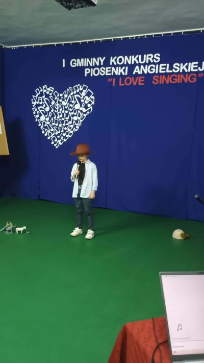 40547612-14eb-4ff3-8d26-3089aa0e4a89 (1).jpg