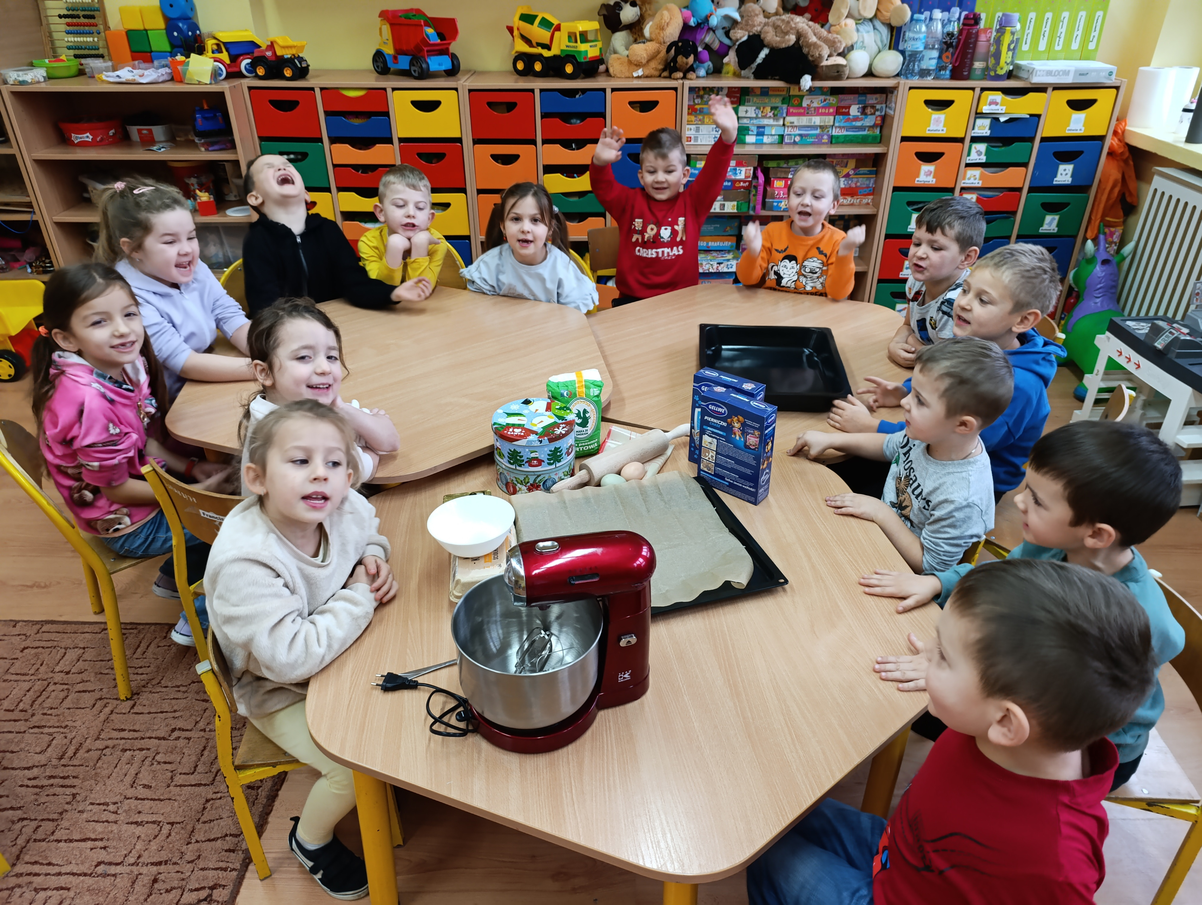 Świąteczne przygotowania w oddziale przedszkolnym
